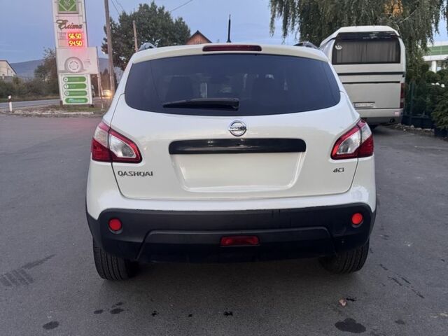 Белый Ниссан Кашкай, объемом двигателя 1.5 л и пробегом 199 тыс. км за 4149 $, фото 4 на Automoto.ua
