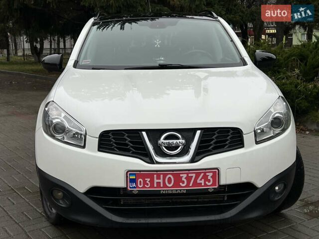 Белый Ниссан Кашкай, объемом двигателя 1.6 л и пробегом 182 тыс. км за 11399 $, фото 8 на Automoto.ua