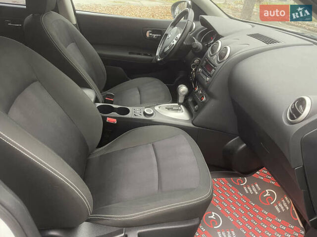 Білий Ніссан Кашкай, об'ємом двигуна 2 л та пробігом 118 тис. км за 11500 $, фото 24 на Automoto.ua