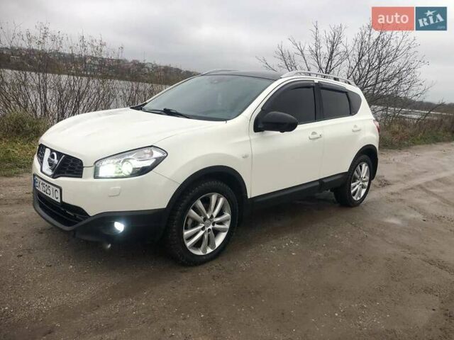 Білий Ніссан Кашкай, об'ємом двигуна 1.6 л та пробігом 265 тис. км за 10200 $, фото 8 на Automoto.ua