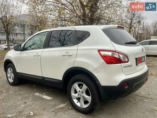 Білий Ніссан Кашкай, об'ємом двигуна 2 л та пробігом 118 тис. км за 11500 $, фото 11 на Automoto.ua
