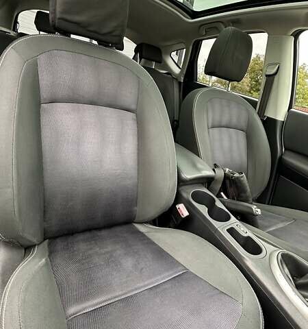 Белый Ниссан Кашкай, объемом двигателя 1.5 л и пробегом 229 тыс. км за 10850 $, фото 57 на Automoto.ua