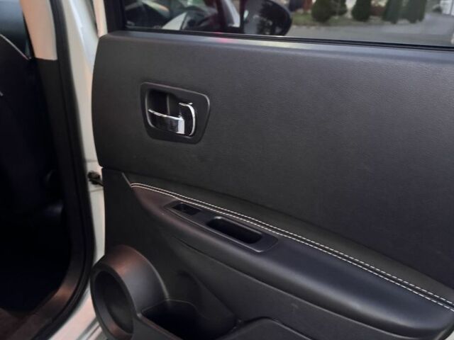 Белый Ниссан Кашкай, объемом двигателя 1.5 л и пробегом 199 тыс. км за 4149 $, фото 14 на Automoto.ua