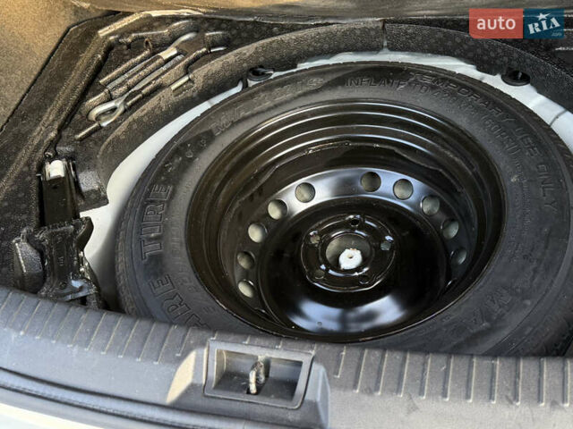 Белый Ниссан Кашкай, объемом двигателя 1.5 л и пробегом 220 тыс. км за 13500 $, фото 50 на Automoto.ua