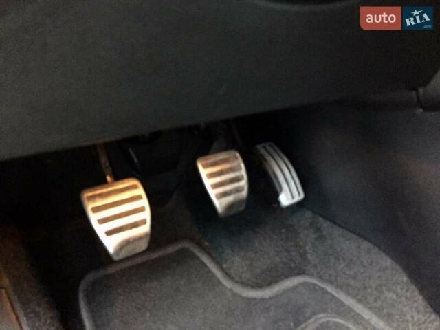 Белый Ниссан Кашкай, объемом двигателя 1.5 л и пробегом 202 тыс. км за 12500 $, фото 9 на Automoto.ua