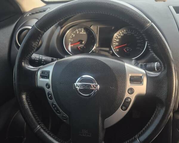 Ниссан Кашкай 2013 в Тернополе на Automoto.ua Белый Ниссан Кашкай, объемом двигателя 2 л и пробегом 135 тыс. км за 10900 $, фото 12 на Automoto.ua