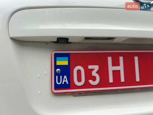 Білий Ніссан Кашкай, об'ємом двигуна 1.5 л та пробігом 219 тис. км за 11799 $, фото 4 на Automoto.ua