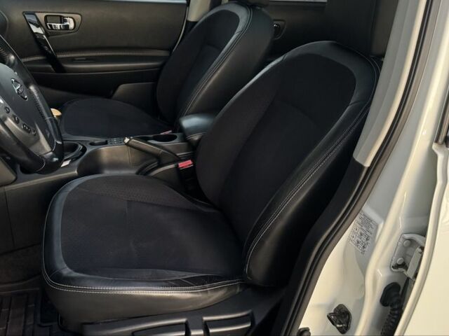 Белый Ниссан Кашкай, объемом двигателя 1.6 л и пробегом 231 тыс. км за 12399 $, фото 9 на Automoto.ua