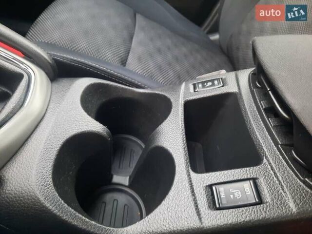 Белый Ниссан Кашкай, объемом двигателя 1.5 л и пробегом 171 тыс. км за 14800 $, фото 67 на Automoto.ua