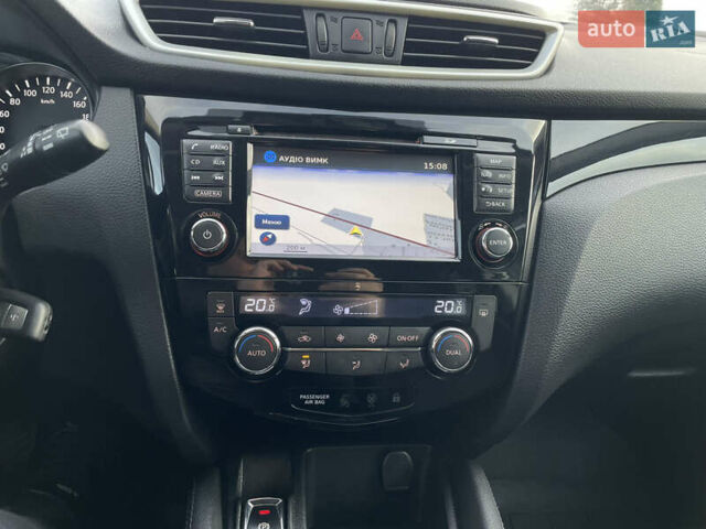 Білий Ніссан Кашкай, об'ємом двигуна 1.6 л та пробігом 238 тис. км за 13200 $, фото 4 на Automoto.ua