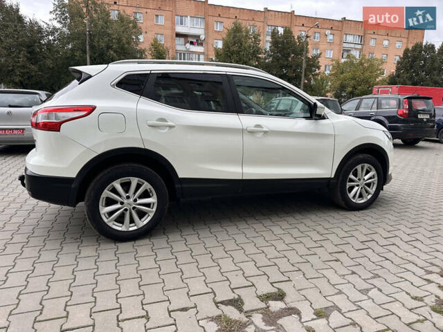 Белый Ниссан Кашкай, объемом двигателя 1.5 л и пробегом 167 тыс. км за 13800 $, фото 8 на Automoto.ua