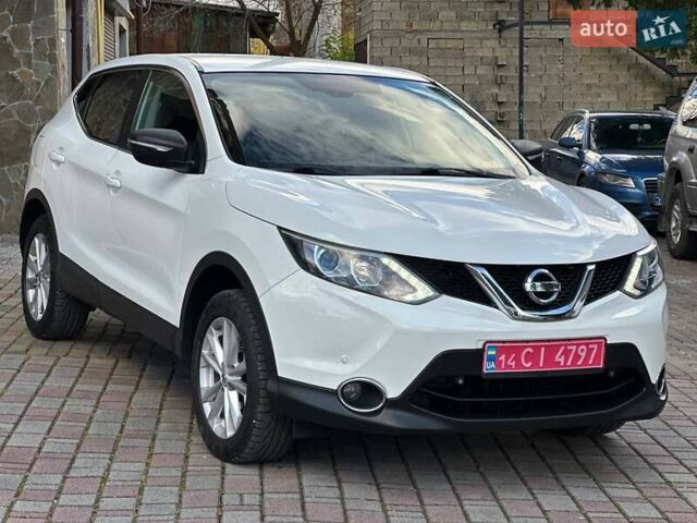 Белый Ниссан Кашкай, объемом двигателя 1.5 л и пробегом 292 тыс. км за 13899 $, фото 15 на Automoto.ua
