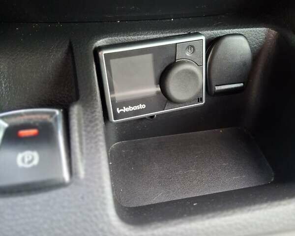 Белый Ниссан Кашкай, объемом двигателя 1.6 л и пробегом 211 тыс. км за 14600 $, фото 13 на Automoto.ua