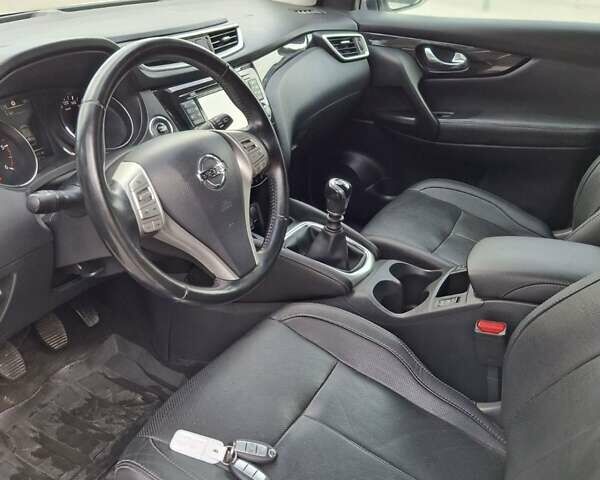 Білий Ніссан Кашкай, об'ємом двигуна 1.6 л та пробігом 211 тис. км за 14200 $, фото 22 на Automoto.ua