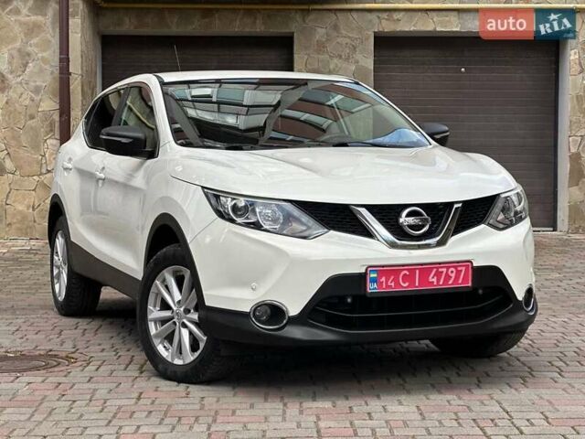 Белый Ниссан Кашкай, объемом двигателя 1.5 л и пробегом 292 тыс. км за 13899 $, фото 8 на Automoto.ua