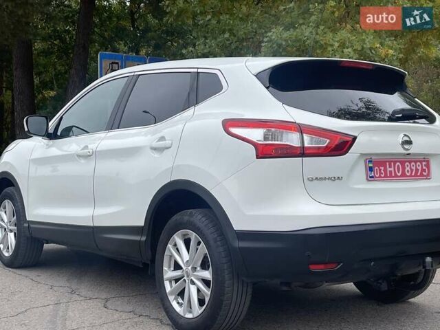 Белый Ниссан Кашкай, объемом двигателя 1.5 л и пробегом 244 тыс. км за 14900 $, фото 16 на Automoto.ua
