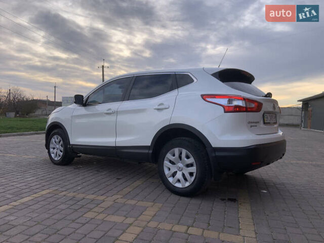 Белый Ниссан Кашкай, объемом двигателя 1.2 л и пробегом 140 тыс. км за 10850 $, фото 30 на Automoto.ua