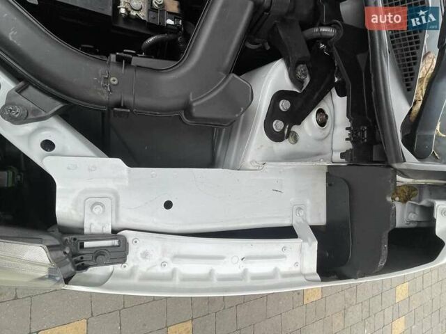 Белый Ниссан Кашкай, объемом двигателя 1.5 л и пробегом 244 тыс. км за 14999 $, фото 46 на Automoto.ua