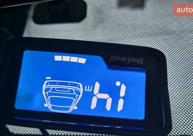 Білий Ніссан Кашкай, об'ємом двигуна 1.2 л та пробігом 191 тис. км за 11999 $, фото 56 на Automoto.ua