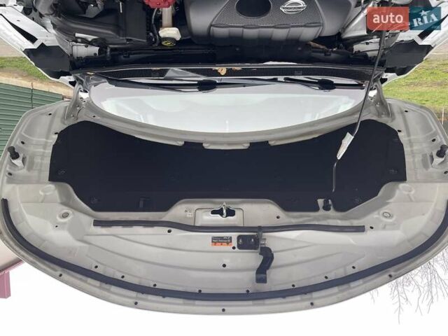 Белый Ниссан Кашкай, объемом двигателя 1.5 л и пробегом 244 тыс. км за 14999 $, фото 38 на Automoto.ua