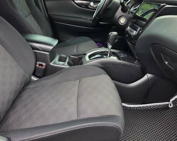 Білий Ніссан Кашкай, об'ємом двигуна 1.6 л та пробігом 174 тис. км за 13400 $, фото 19 на Automoto.ua