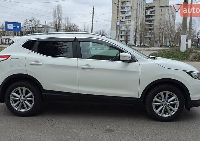 Білий Ніссан Кашкай, об'ємом двигуна 1.6 л та пробігом 103 тис. км за 16500 $, фото 21 на Automoto.ua