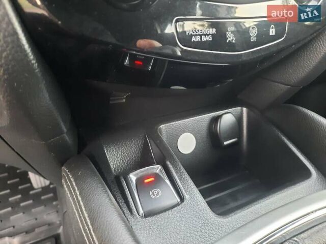 Белый Ниссан Кашкай, объемом двигателя 1.5 л и пробегом 171 тыс. км за 14800 $, фото 66 на Automoto.ua