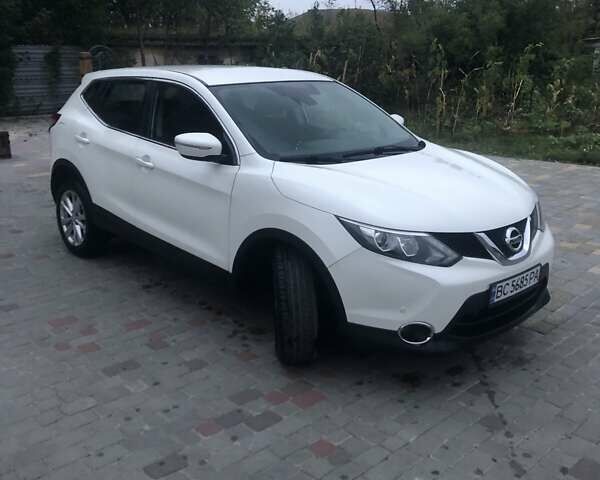Білий Ніссан Кашкай, об'ємом двигуна 1.6 л та пробігом 150 тис. км за 15000 $, фото 2 на Automoto.ua