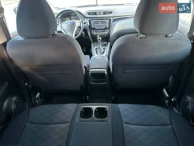 Белый Ниссан Кашкай, объемом двигателя 1.5 л и пробегом 292 тыс. км за 13899 $, фото 54 на Automoto.ua