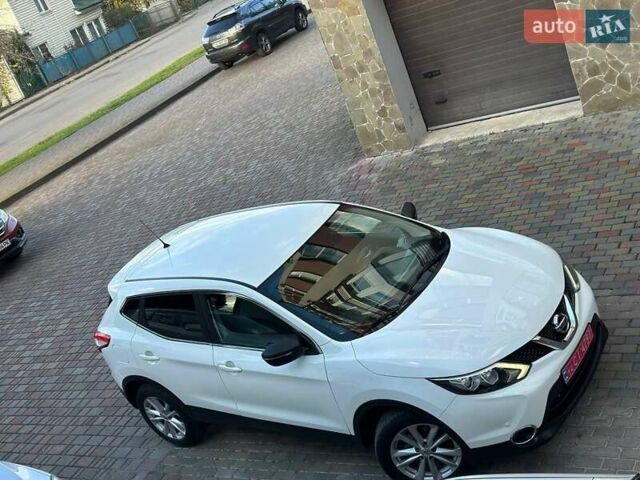 Белый Ниссан Кашкай, объемом двигателя 1.5 л и пробегом 292 тыс. км за 13899 $, фото 34 на Automoto.ua