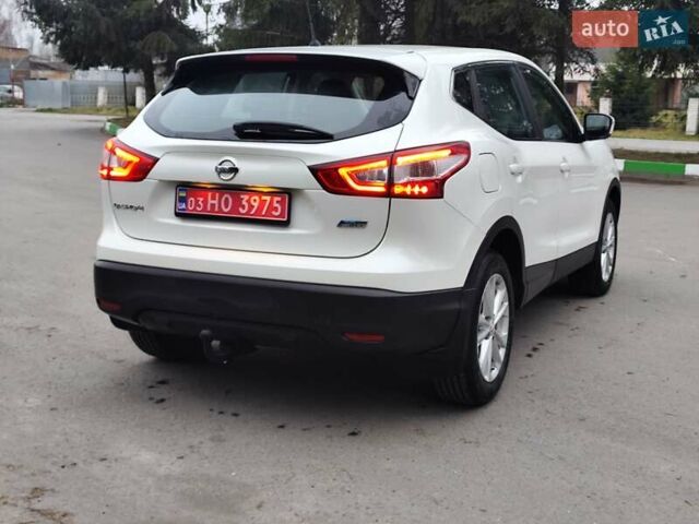 Белый Ниссан Кашкай, объемом двигателя 1.5 л и пробегом 190 тыс. км за 13990 $, фото 11 на Automoto.ua