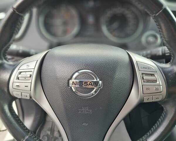 Білий Ніссан Кашкай, об'ємом двигуна 1.6 л та пробігом 211 тис. км за 14200 $, фото 21 на Automoto.ua