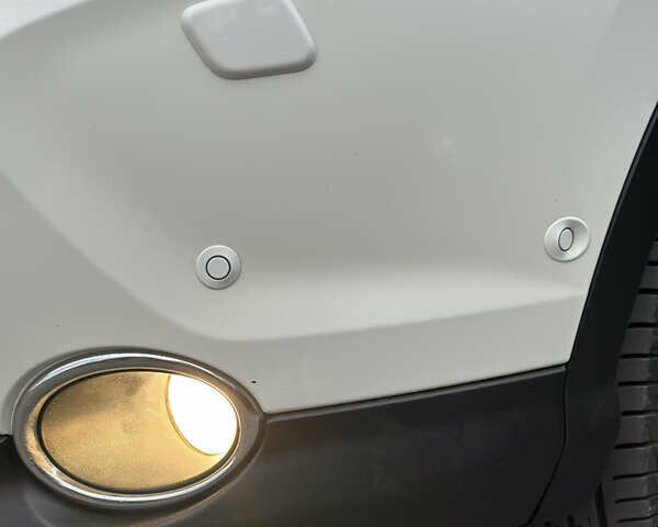 Ніссан Кашкай 2014 у Радивилове на Automoto.ua Білий Ніссан Кашкай, об'ємом двигуна 1.5 л та пробігом 193 тис. км за 14200 $, фото 10 на Automoto.ua