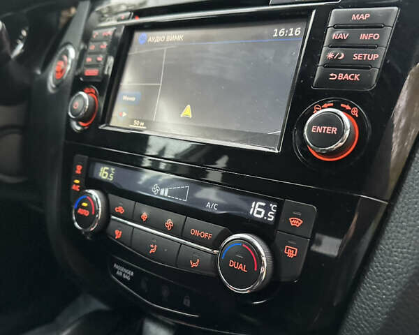 Ніссан Кашкай 2014 у Радивилове на Automoto.ua Білий Ніссан Кашкай, об'ємом двигуна 1.5 л та пробігом 193 тис. км за 14200 $, фото 42 на Automoto.ua