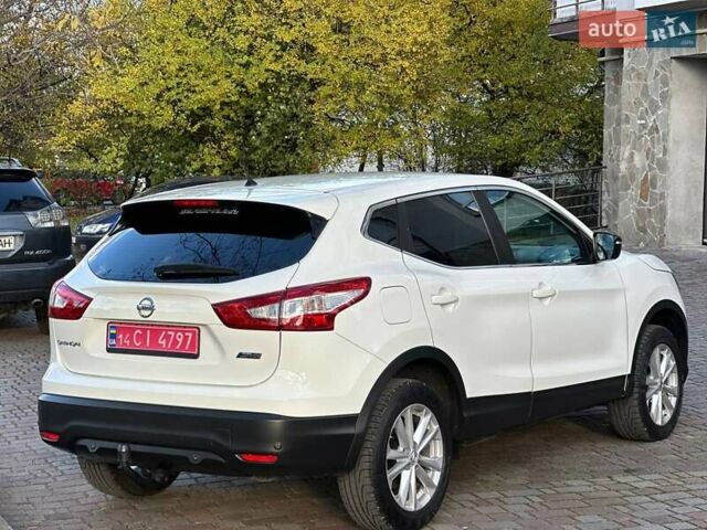Белый Ниссан Кашкай, объемом двигателя 1.5 л и пробегом 292 тыс. км за 13899 $, фото 25 на Automoto.ua