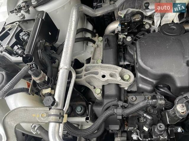 Белый Ниссан Кашкай, объемом двигателя 1.5 л и пробегом 244 тыс. км за 14999 $, фото 48 на Automoto.ua