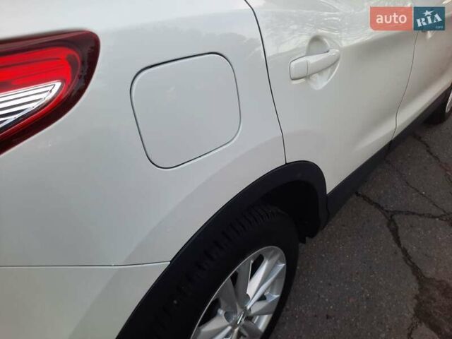 Белый Ниссан Кашкай, объемом двигателя 1.5 л и пробегом 171 тыс. км за 14800 $, фото 99 на Automoto.ua