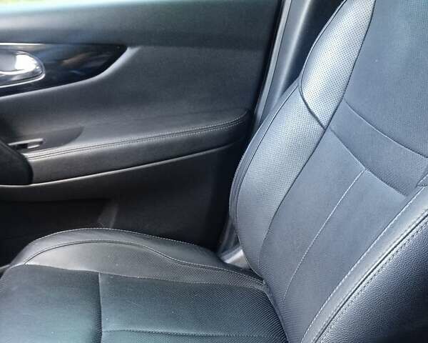 Белый Ниссан Кашкай, объемом двигателя 1.5 л и пробегом 240 тыс. км за 15000 $, фото 8 на Automoto.ua