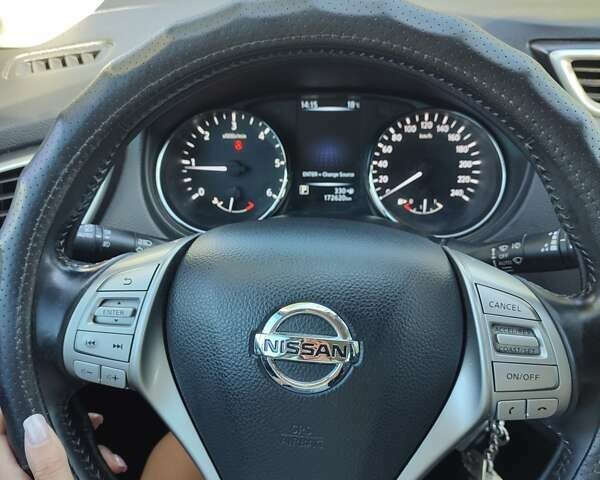 Белый Ниссан Кашкай, объемом двигателя 1.6 л и пробегом 173 тыс. км за 14000 $, фото 15 на Automoto.ua