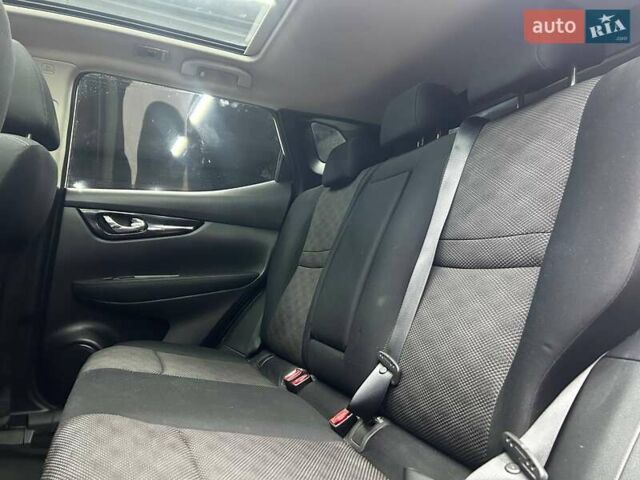 Ніссан Кашкай 2014 у Чернівцях на Automoto.ua Білий Ніссан Кашкай, об'ємом двигуна 1.6 л та пробігом 220 тис. км за 15000 $, фото 11 на Automoto.ua