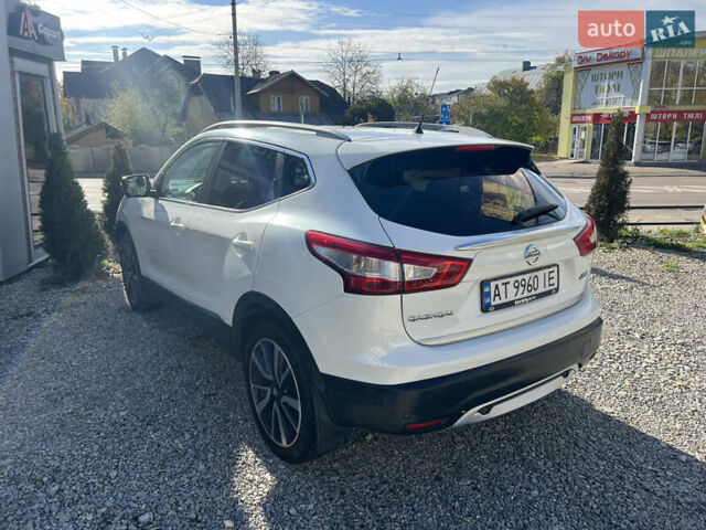 Білий Ніссан Кашкай, об'ємом двигуна 1.6 л та пробігом 282 тис. км за 12000 $, фото 4 на Automoto.ua
