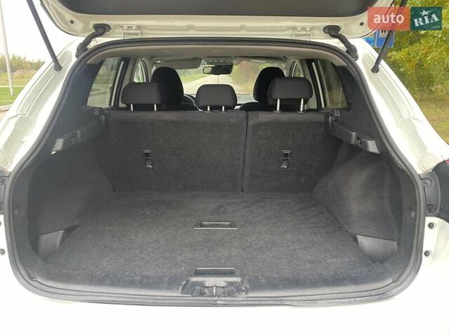 Белый Ниссан Кашкай, объемом двигателя 1.5 л и пробегом 244 тыс. км за 14900 $, фото 31 на Automoto.ua