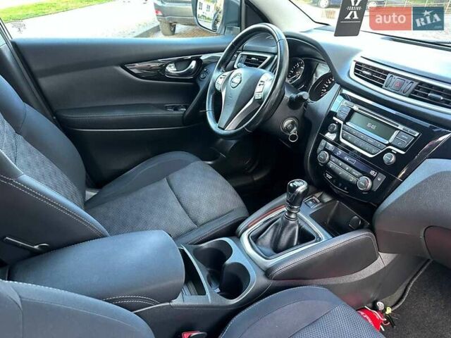 Белый Ниссан Кашкай, объемом двигателя 1.5 л и пробегом 292 тыс. км за 13899 $, фото 53 на Automoto.ua