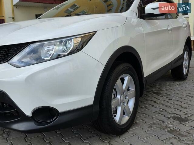 Ниссан Кашкай 2014 в Хмельницком на Automoto.ua Белый Ниссан Кашкай, объемом двигателя 2 л и пробегом 230 тыс. км за 11777 $, фото 27 на Automoto.ua