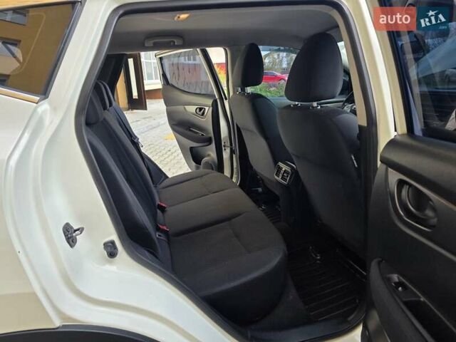 Ниссан Кашкай 2014 в Хмельницком на Automoto.ua Белый Ниссан Кашкай, объемом двигателя 2 л и пробегом 230 тыс. км за 11777 $, фото 29 на Automoto.ua