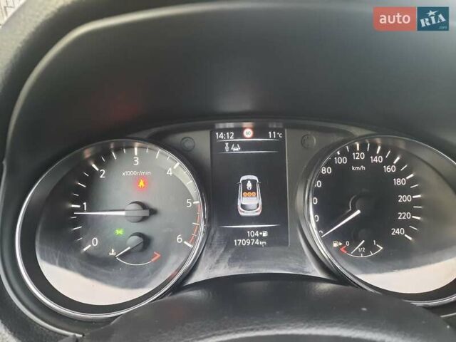 Белый Ниссан Кашкай, объемом двигателя 1.5 л и пробегом 171 тыс. км за 14800 $, фото 122 на Automoto.ua