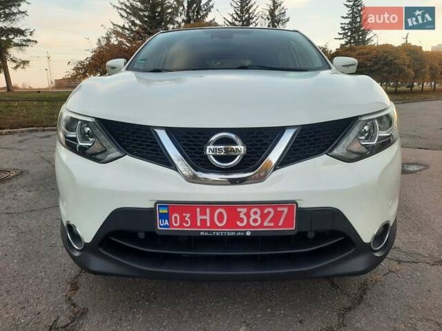 Белый Ниссан Кашкай, объемом двигателя 1.5 л и пробегом 171 тыс. км за 14800 $, фото 23 на Automoto.ua