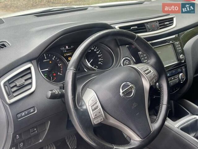 Белый Ниссан Кашкай, объемом двигателя 1.5 л и пробегом 244 тыс. км за 14900 $, фото 21 на Automoto.ua
