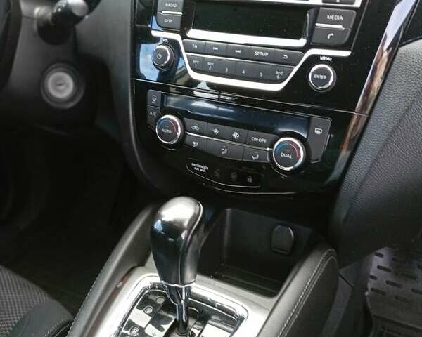 Білий Ніссан Кашкай, об'ємом двигуна 1.6 л та пробігом 154 тис. км за 14600 $, фото 8 на Automoto.ua