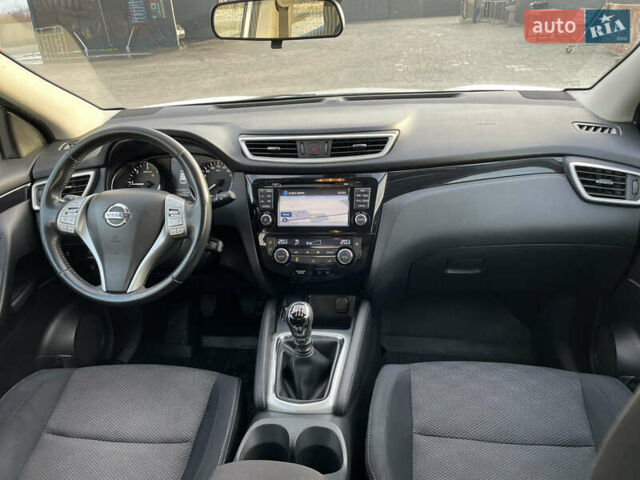 Білий Ніссан Кашкай, об'ємом двигуна 1.6 л та пробігом 238 тис. км за 13200 $, фото 42 на Automoto.ua